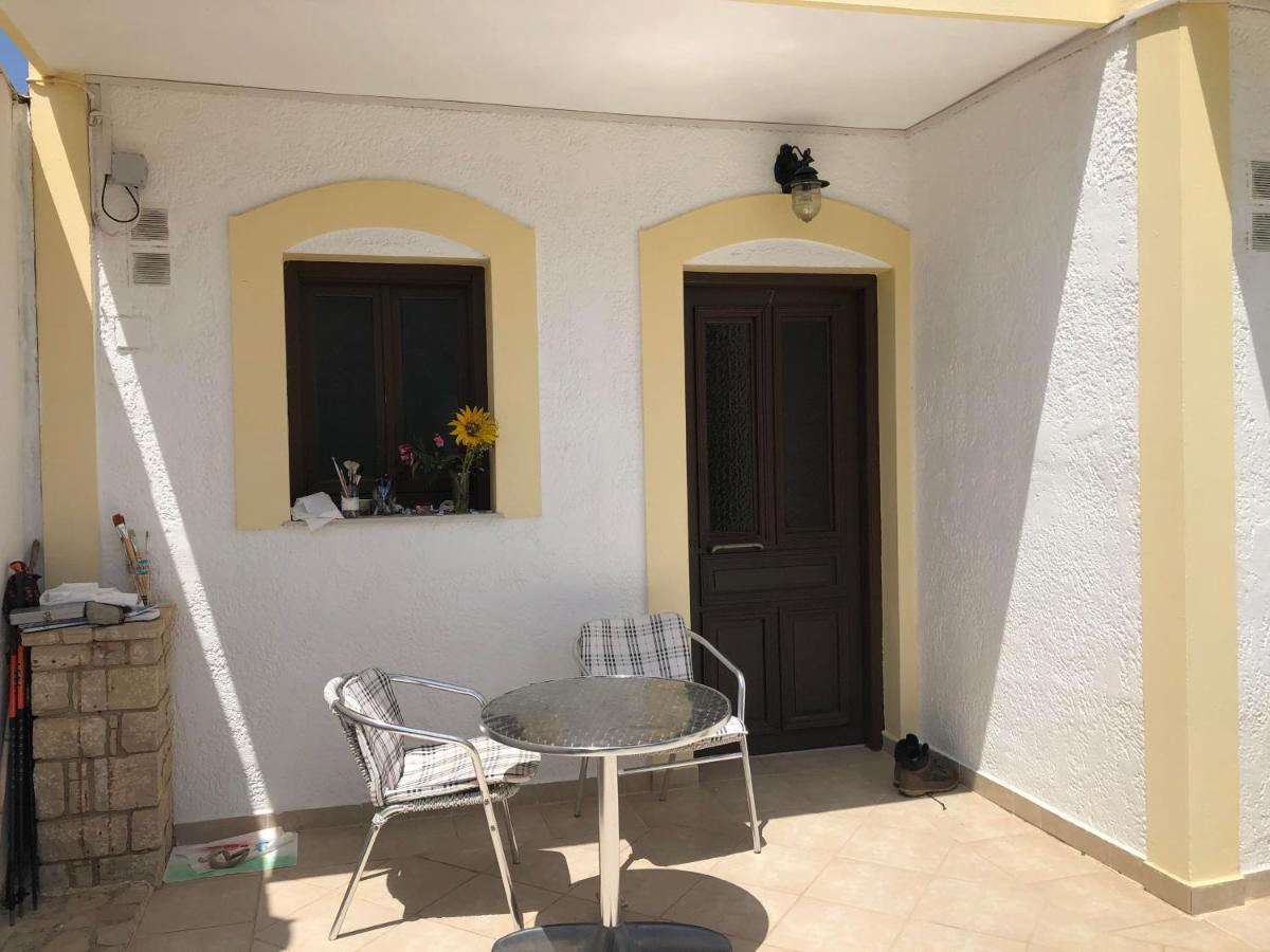 Hotel Apartment Agios Konstantinos Екстериор снимка